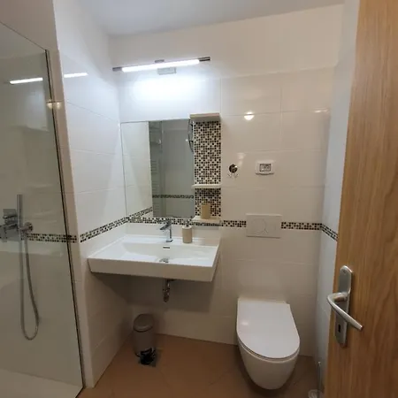 Apartmaji Pregelj Koper Exterior photo